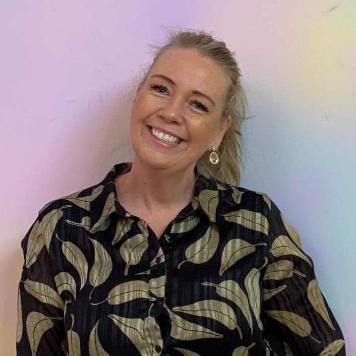Eli_Henriette